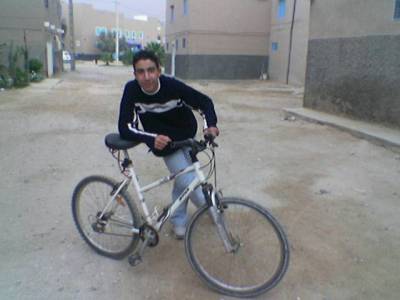 encore moi avec mon vélo lol